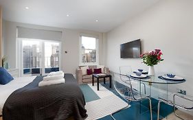 Capital Sloane Street Studio With Balcony